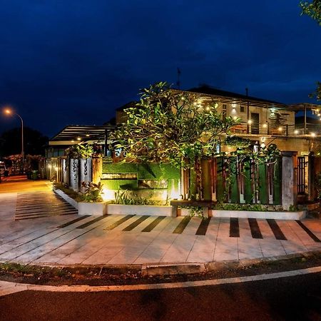 הוילה ג'והור בהרו Eco Haus Garden Residential מראה חיצוני תמונה